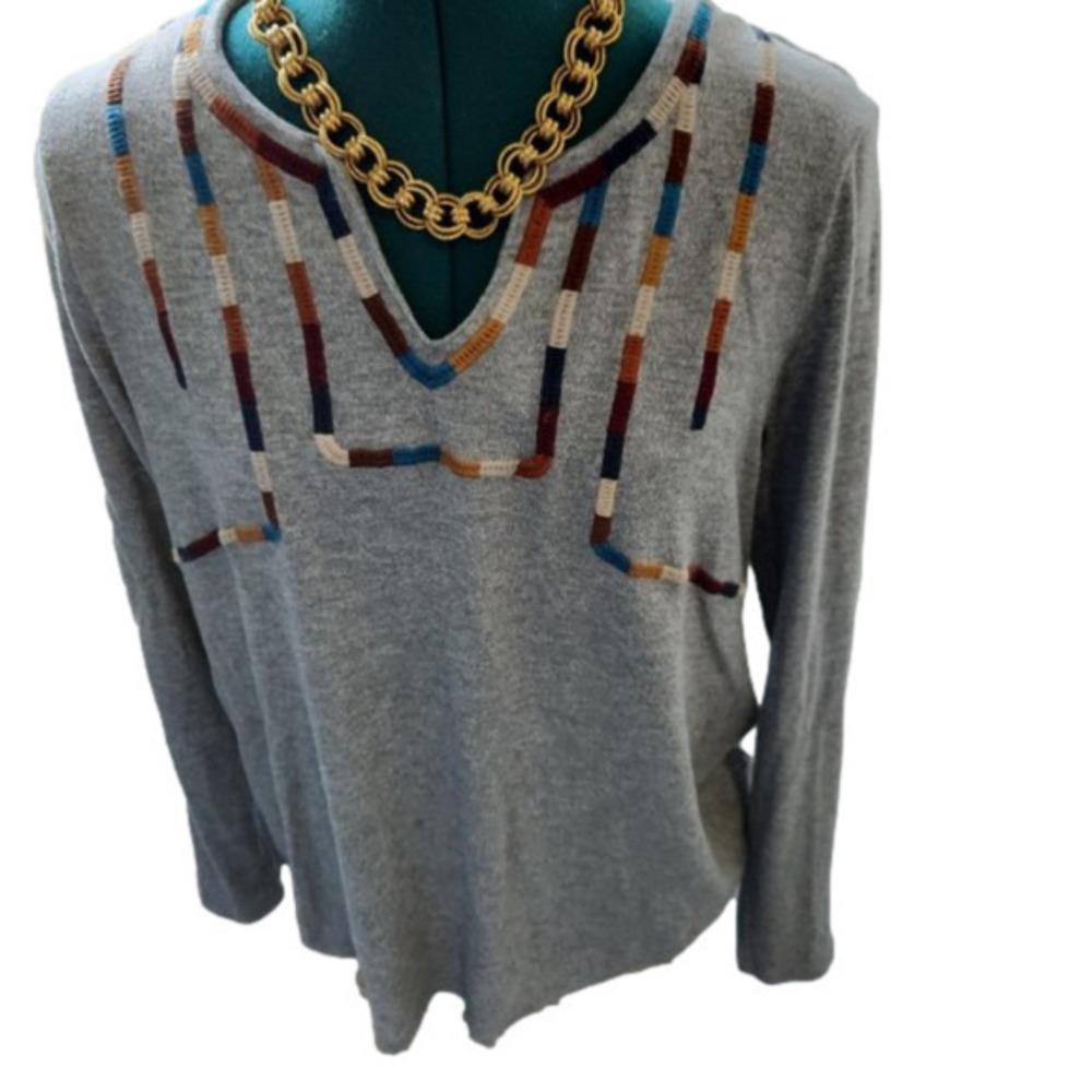 P081. Tribal grey top with embroidered trim in great warm colours! |M